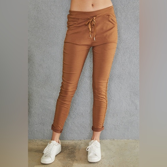 (60580-TOB) DRAWSTRING CRINKLE JOGGERS WITH RHINESTONES SIDE STRIP - Picture 2 of 4